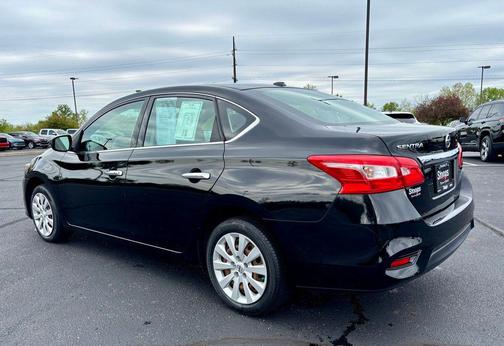 Super Black 2016 Nissan Sentra SV