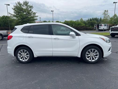 Summit White 2017 Buick Envision Essence