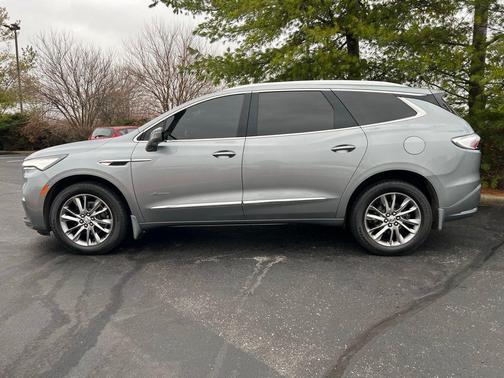 2023 Buick Enclave Avenir AWD