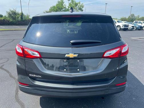 Nightfall Gray Metallic 2021 Chevrolet Equinox LS