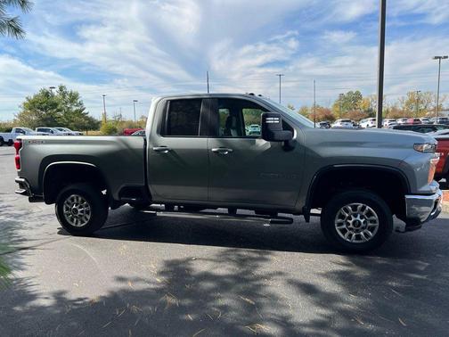 2024 Chevrolet Silverado 2500 LT
