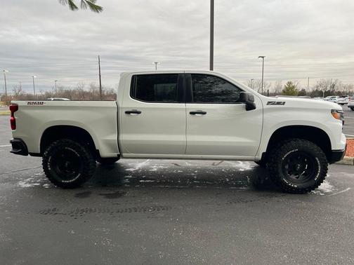 2023 Chevrolet Silverado 1500 Custom Trail Boss
