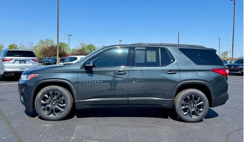 Graphite Metallic 2020 Chevrolet Traverse RS