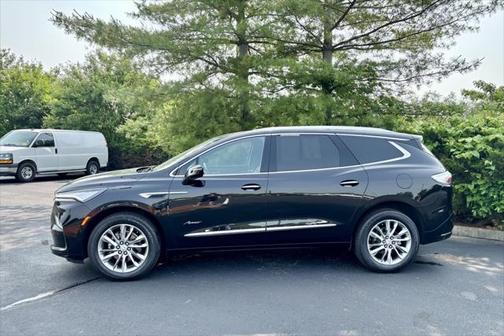 2023 Buick Enclave Avenir AWD