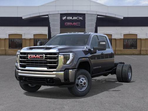 2025 GMC Sierra 3500 Base