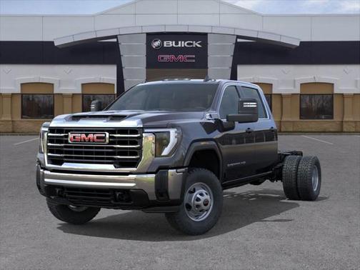 2025 GMC Sierra 3500 Base