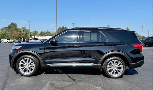 Agate Black Metallic 2020 Ford Explorer XLT