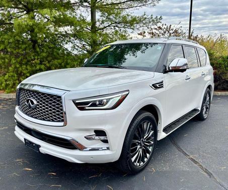 2023 INFINITI QX80 SENSORY AWD