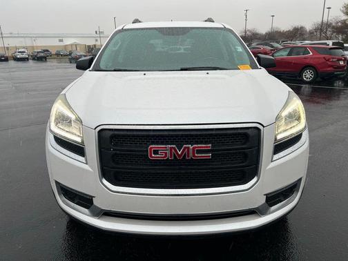 2016 GMC Acadia SLE-2