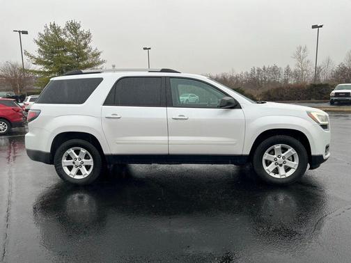 2016 GMC Acadia SLE-2