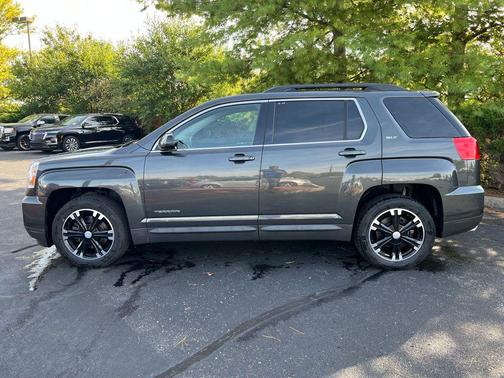 2017 GMC Terrain SLT