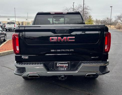 2023 GMC Sierra 1500 SLT