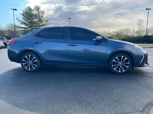Slate Metallic 2019 Toyota Corolla SE