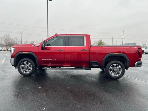 2025 GMC Sierra 2500 SLT