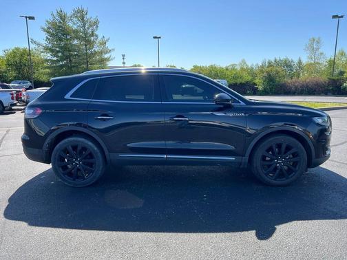 Infinite Black 2020 Lincoln Nautilus Reserve