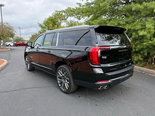 2025 GMC Yukon XL Denali Ultimate