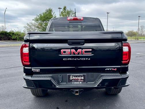 Onyx Black 2023 GMC Canyon AT4