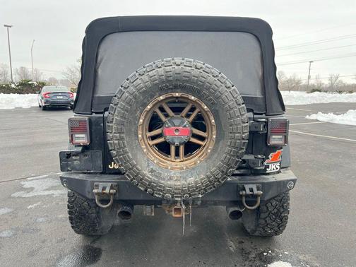 2014 Jeep Wrangler Unlimited Dragon Edition