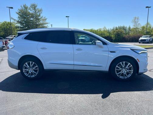 Summit White 2023 Buick Enclave Essence AWD