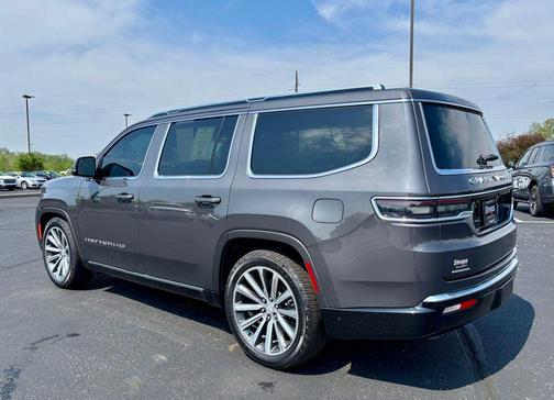 Baltic Gray Metallic Clearcoat 2022 Jeep Grand Wagoneer Series II 4x4