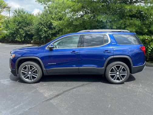 2023 GMC Acadia FWD SLT