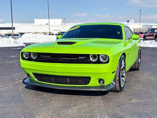 2015 Dodge Challenger SRT 392