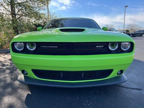 2015 Dodge Challenger SRT 392