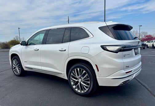 2025 Buick Enclave Avenir FWD