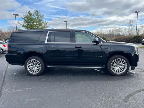 2019 GMC Yukon XL SLT