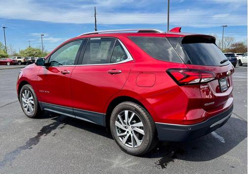 Radiant Red Tintcoat 2023 Chevrolet Equinox Premier w/1LZ