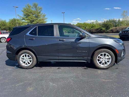 Iron Gray Metallic 2023 Chevrolet Equinox 1LT