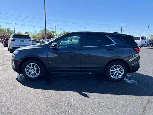 Iron Gray Metallic 2023 Chevrolet Equinox 1LT
