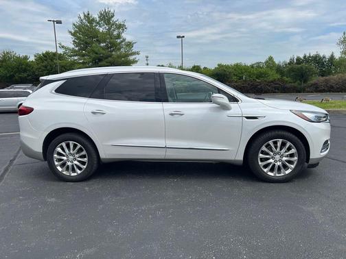 White Frost Tricoat 2018 Buick Enclave Premium