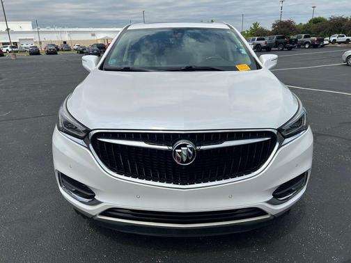 White Frost Tricoat 2018 Buick Enclave Premium