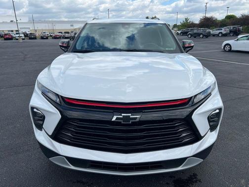 Summit White 2024 Chevrolet Blazer 3LT