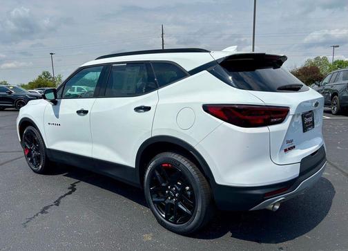 Summit White 2024 Chevrolet Blazer 3LT