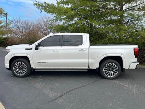 2024 GMC Sierra 1500 Denali Ultimate