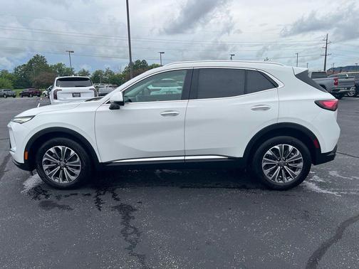 Summit White 2024 Buick Envision Preferred AWD
