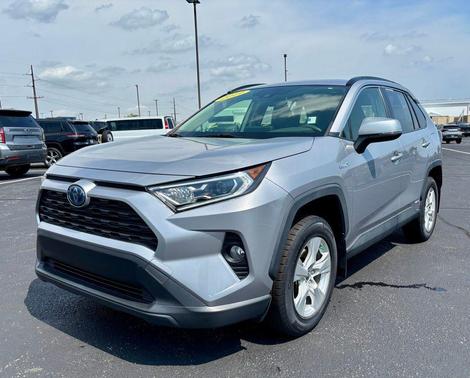 Silver Sky Metallic 2019 Toyota RAV4 Hybrid XLE
