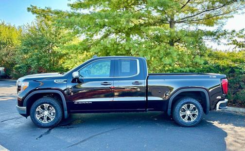 2022 GMC Sierra 1500 SLE