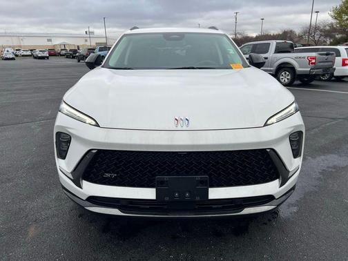 2025 Buick Envision Sport Touring AWD