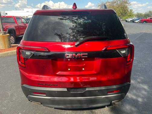 2021 GMC Acadia FWD SLT