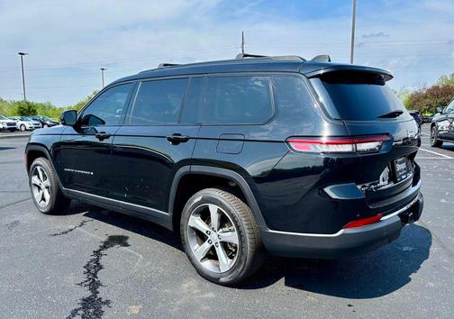 Diamond Black Crystal Pearlcoat 2021 Jeep Grand Cherokee L Limited