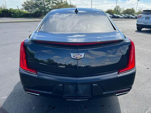Stellar Black Metallic 2019 Cadillac XTS Luxury