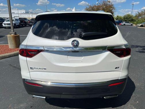 2022 Buick Enclave AWD Essence