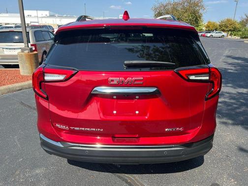 2023 GMC Terrain AWD AT4