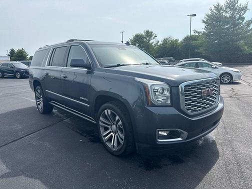 Dark Sky Metallic 2020 GMC Yukon XL Denali