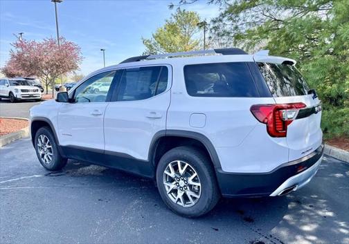 2022 GMC Acadia FWD SLE