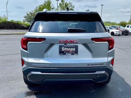 Sterling Metallic 2025 GMC Terrain FWD Elevation