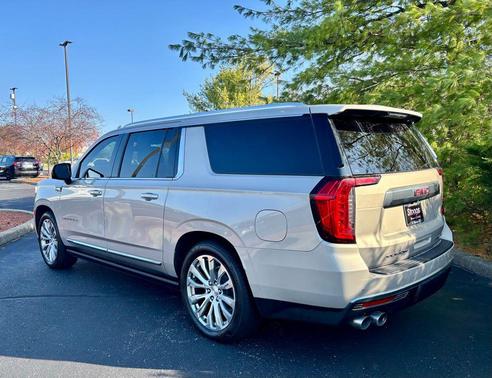 2022 GMC Yukon XL Denali
